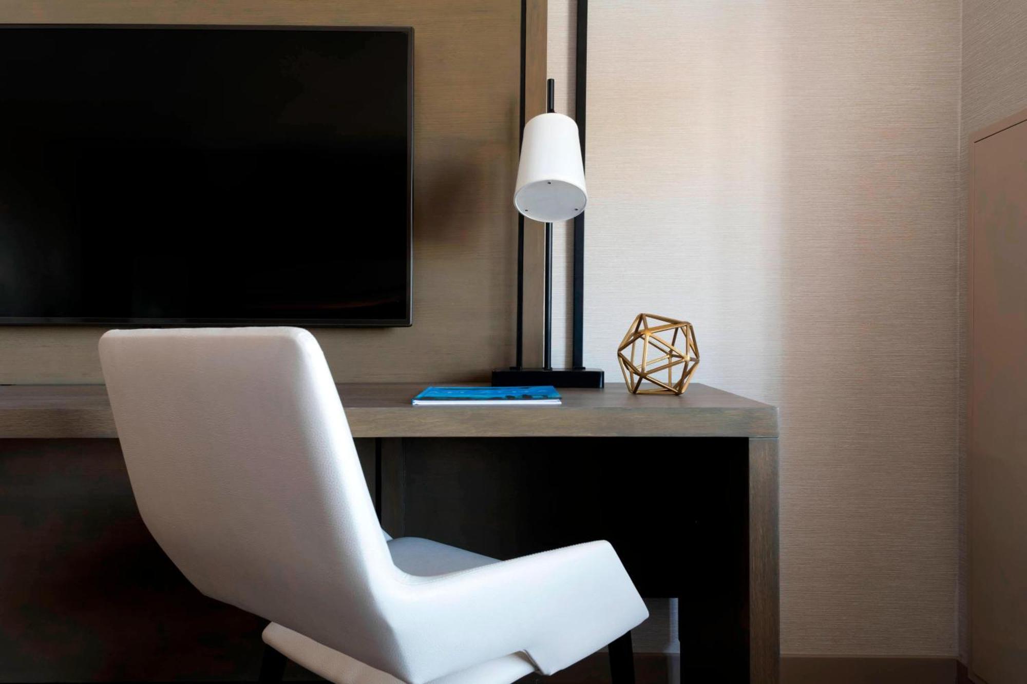 Atlanta Marriott Northeast/Emory Area Hotel Chamblee Bagian luar foto