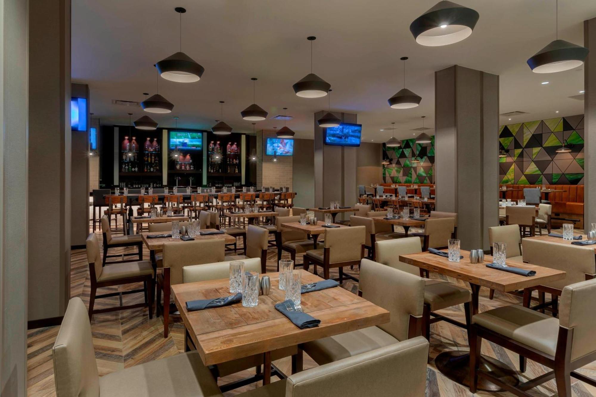 Atlanta Marriott Northeast/Emory Area Hotel Chamblee Bagian luar foto