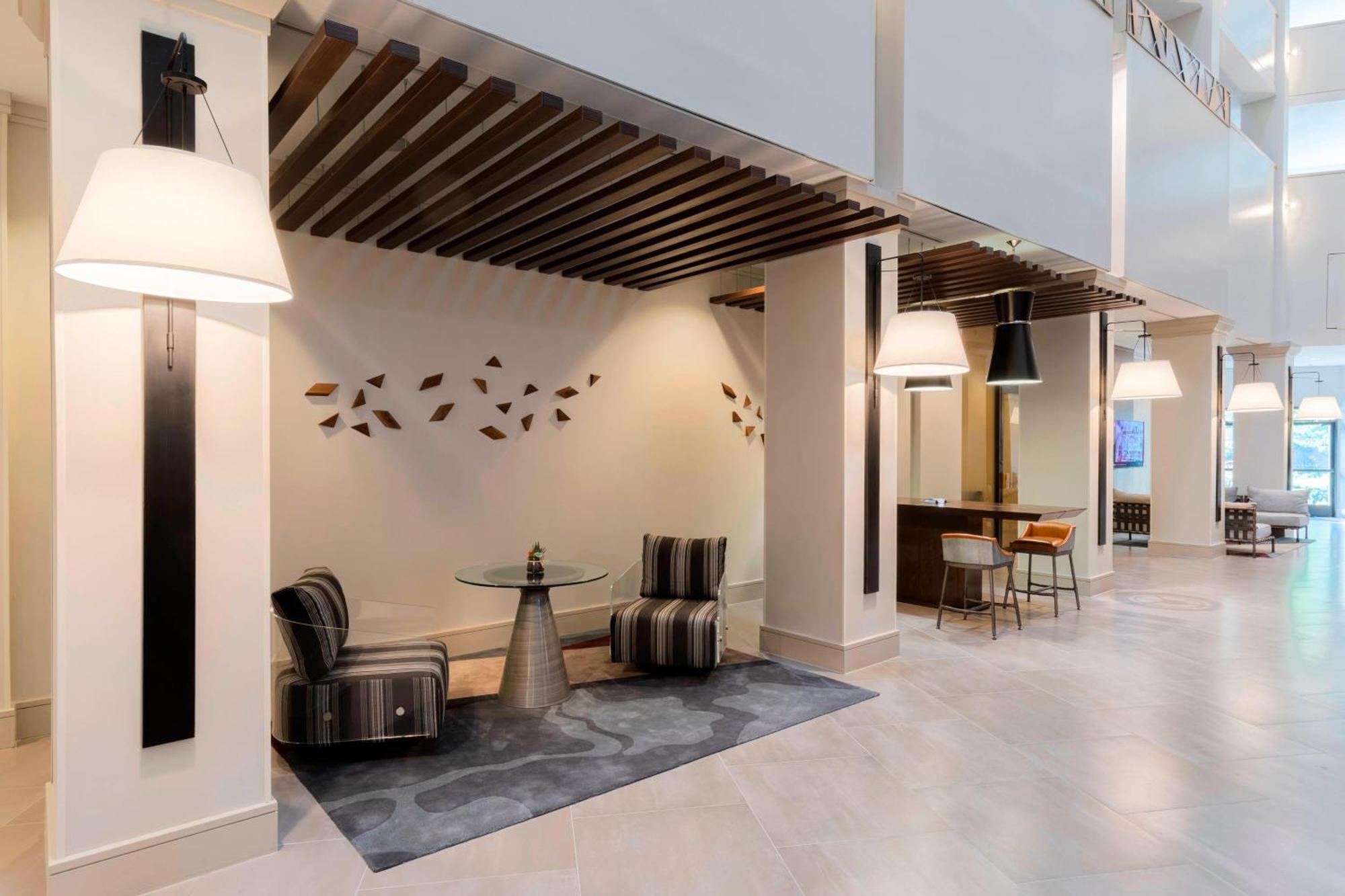 Atlanta Marriott Northeast/Emory Area Hotel Chamblee Bagian luar foto